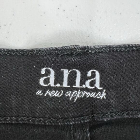 ana a new approach Size 14 High Rise Jeans Jeggings Black Raw Cut Hem Button Up - Picture 5 of 11